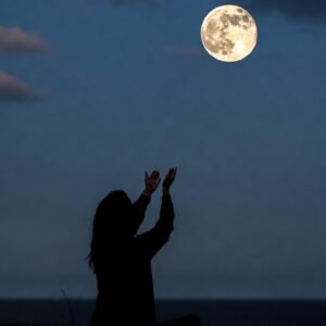 Moon Manifesting: Harnessing Lunar Phases for Abundance & Self-Care